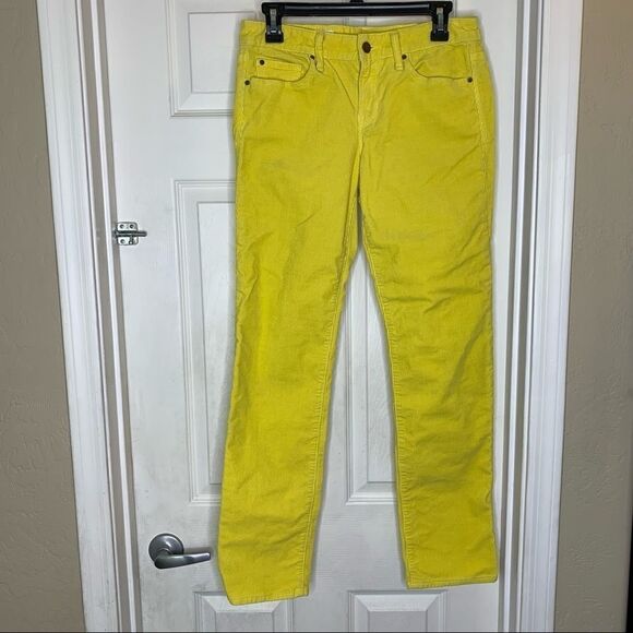 GAP Real Straight Yellow Corduroy Pants Size 28 - Picture 1 of 9